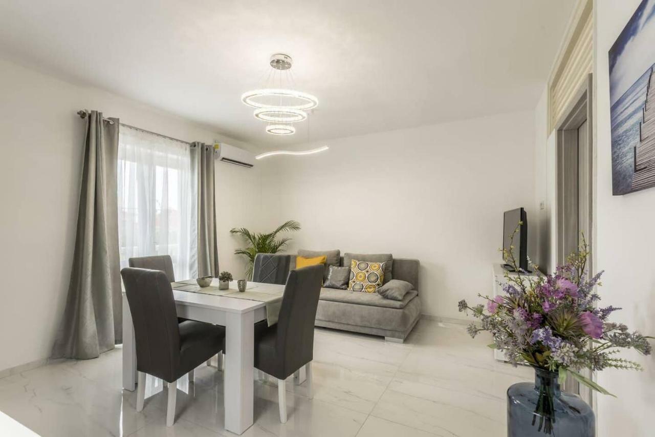Royal Silver Apartment Vodice Exterior photo