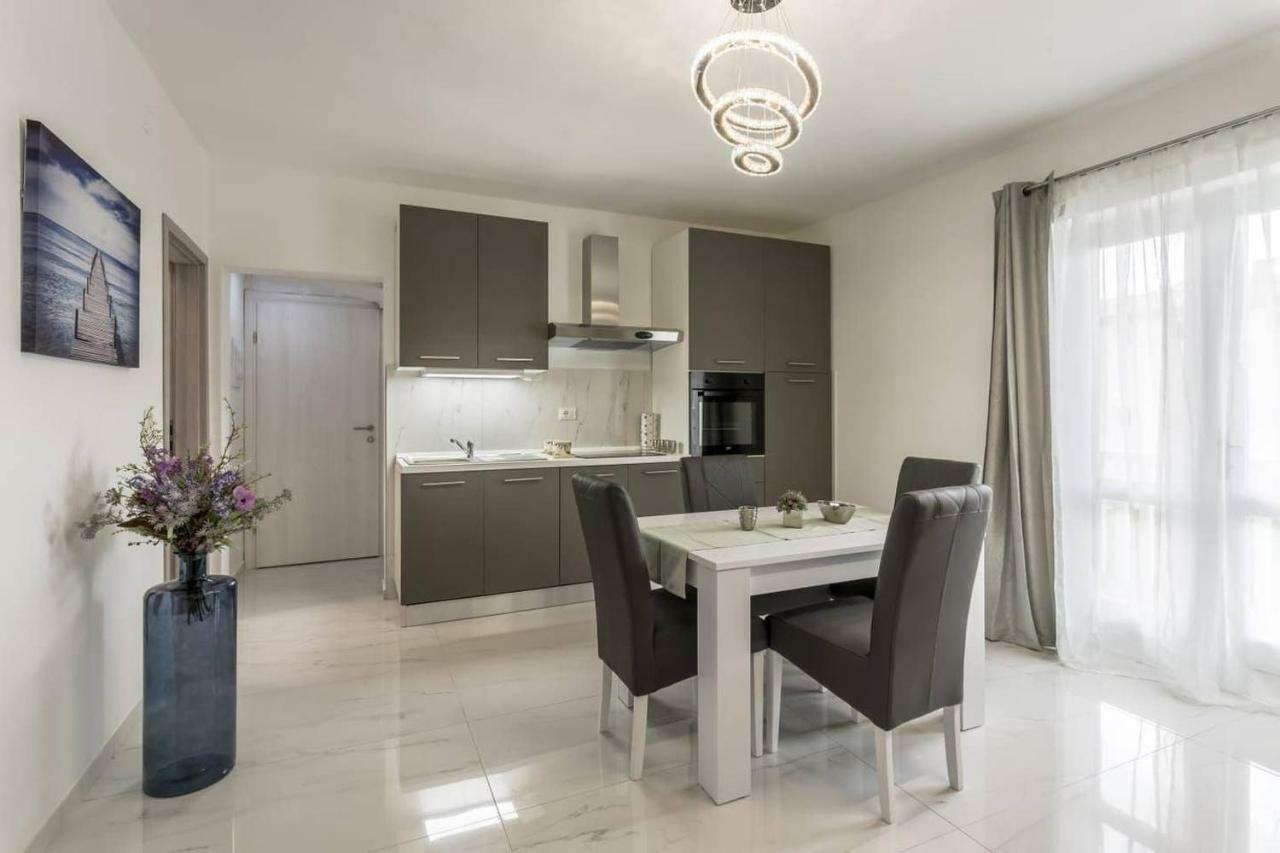 Royal Silver Apartment Vodice Exterior photo