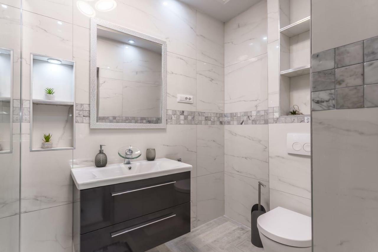 Royal Silver Apartment Vodice Exterior photo